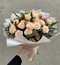 Букет Кремовые розы Латте в Москаленках