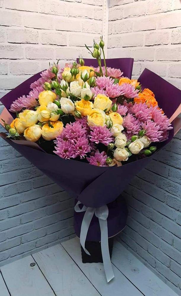Букет цветов из: Хризантемы и Розы в Москаленках