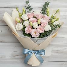 Букет цветов из:  Лизиантусы в Москаленках