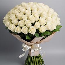Букет 101 беля роза Белоснежка в Москаленках