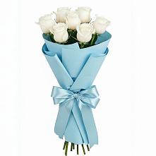 Букет 7 белых роз Проуд в Москаленках