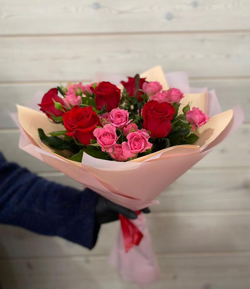 Букет цветов из: Розы в Москаленках