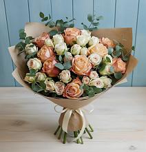 Букет цветов из:  Альстромерии и Розы #REPLACE_PRED# Москаленках